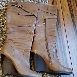 Guess size 7.5 boots